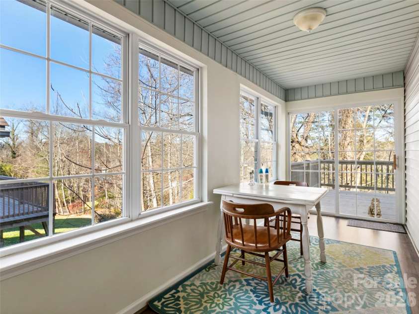 305 Ewarts Hill Road, Hendersonville, NC 28739.  MLS# CAR4409242, YatesRealty ID 40443. 