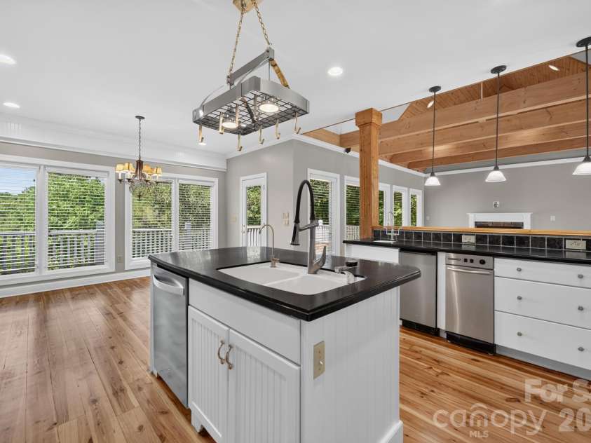 133 Gunpowder View Circle, Granite Falls, NC 28630.  MLS# CAR4409299, YatesRealty ID 40444. 
