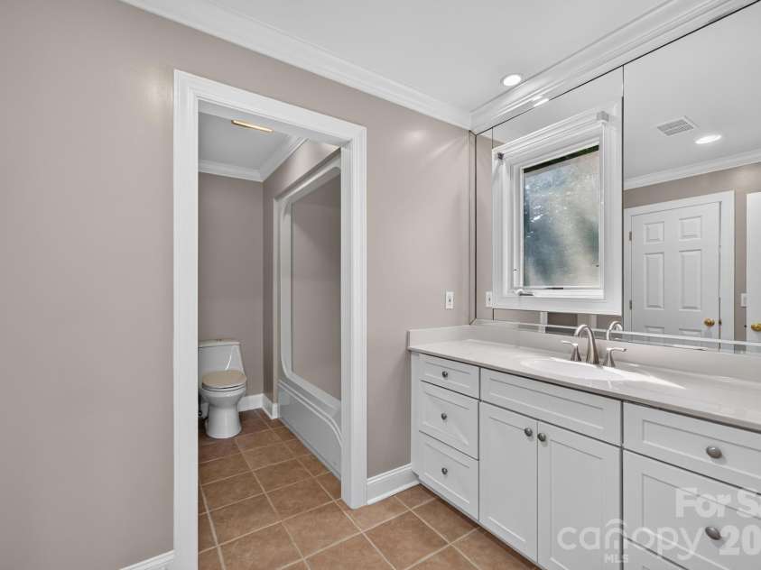 133 Gunpowder View Circle, Granite Falls, NC 28630.  MLS# CAR4409299, YatesRealty ID 40444. 