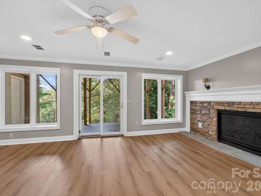 133 Gunpowder View Circle, Granite Falls, NC 28630.  MLS# CAR4409299, YatesRealty ID 40444. 