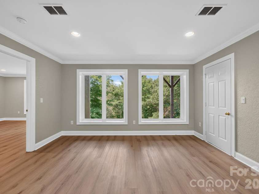 133 Gunpowder View Circle, Granite Falls, NC 28630.  MLS# CAR4409299, YatesRealty ID 40444. 