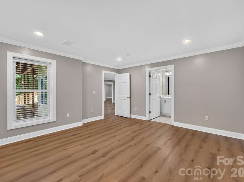 133 Gunpowder View Circle, Granite Falls, NC 28630.  MLS# CAR4409299, YatesRealty ID 40444. 