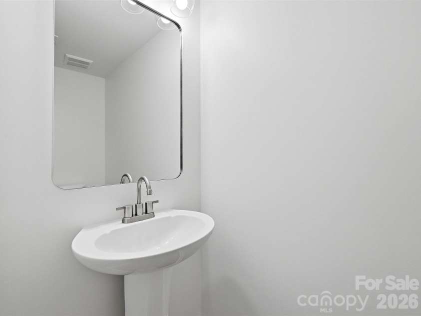 9538 Blossom Hill Drive, Huntersville, NC 28078.  MLS# CAR4409322, YatesRealty ID 40446. 