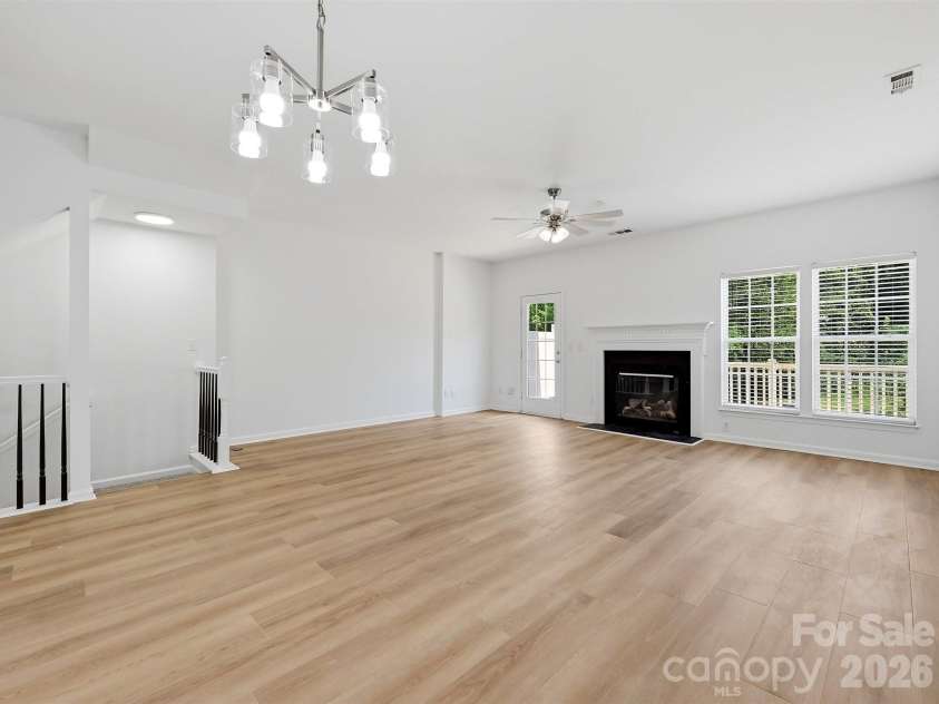 9538 Blossom Hill Drive, Huntersville, NC 28078.  MLS# CAR4409322, YatesRealty ID 40446. 