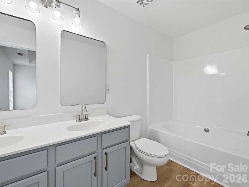 9538 Blossom Hill Drive, Huntersville, NC 28078.  MLS# CAR4409322, YatesRealty ID 40446. 