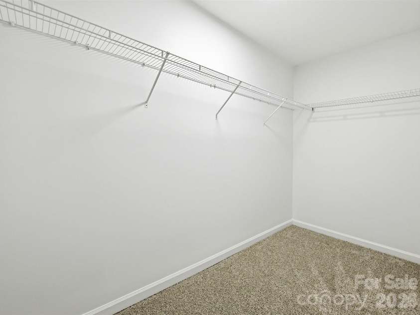 9538 Blossom Hill Drive, Huntersville, NC 28078.  MLS# CAR4409322, YatesRealty ID 40446. 