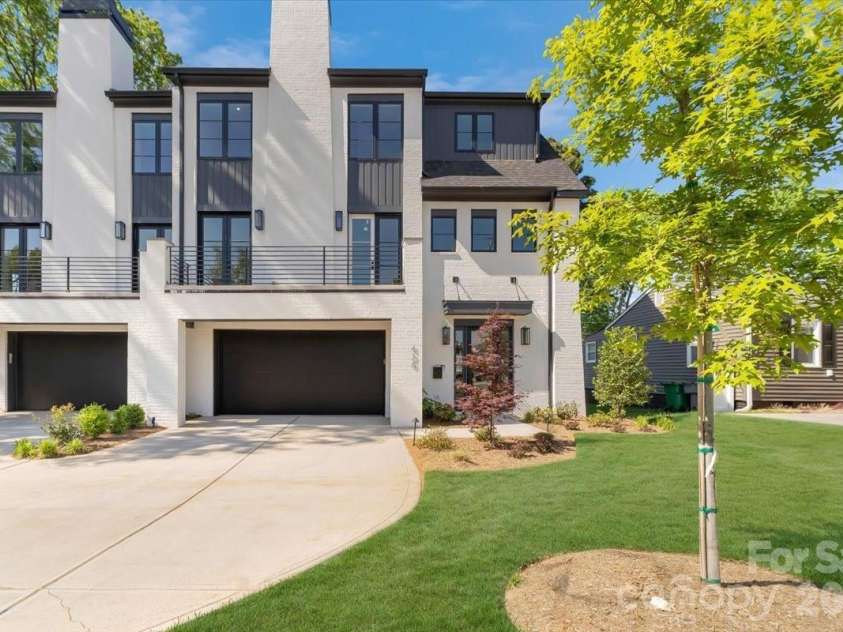 428 Dover Avenue, Charlotte, NC 28209.  MLS# CAR4409380, YatesRealty ID 40447. 