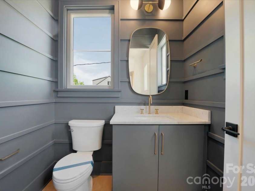 428 Dover Avenue, Charlotte, NC 28209.  MLS# CAR4409380, YatesRealty ID 40447. 
