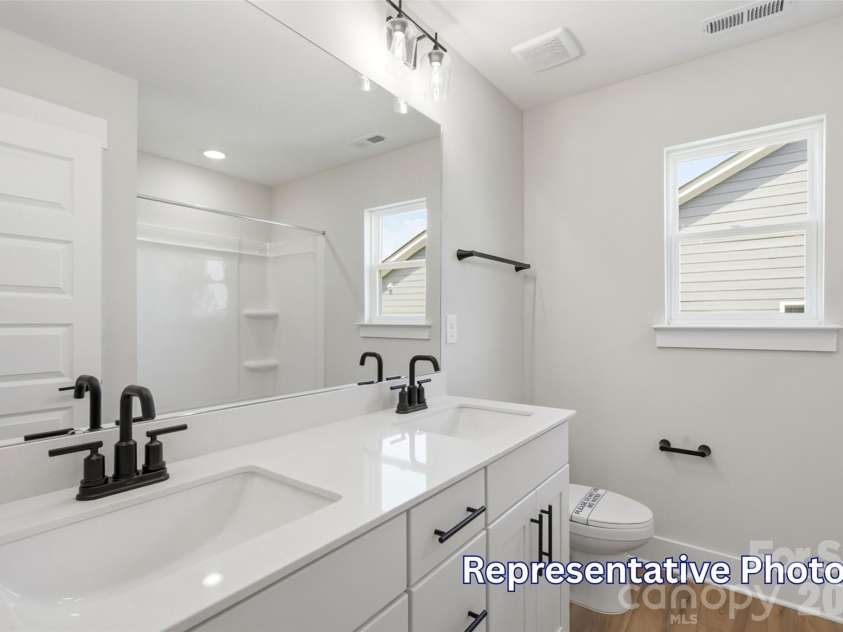 1406 Ardmore Drive, Sherrills Ford, NC 28673.  MLS# CAR4409437, YatesRealty ID 40449. Bath 2