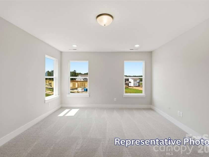 1406 Ardmore Drive, Sherrills Ford, NC 28673.  MLS# CAR4409437, YatesRealty ID 40449. Primary Bedroom