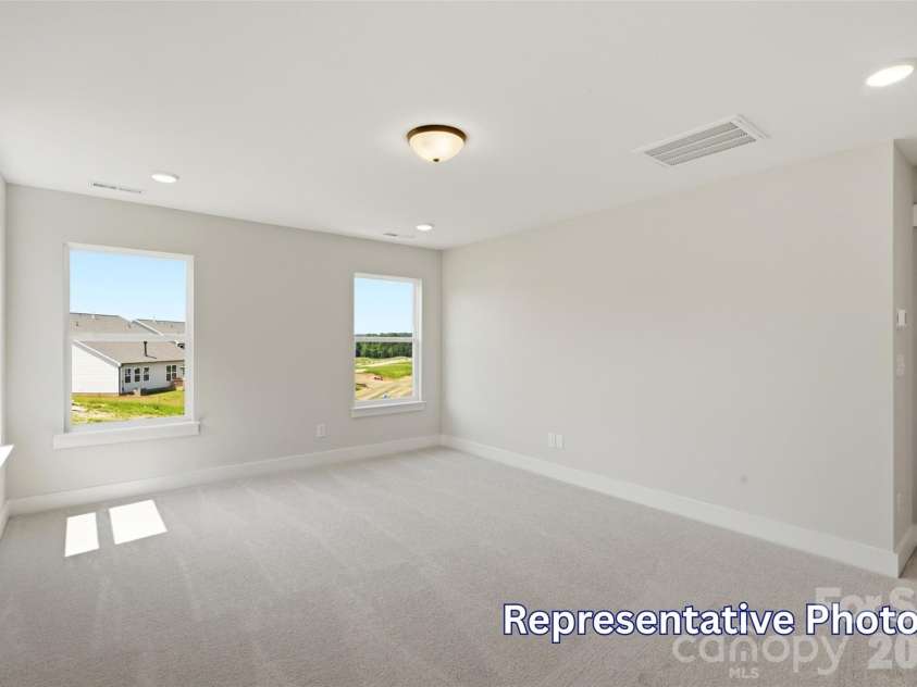 1406 Ardmore Drive, Sherrills Ford, NC 28673.  MLS# CAR4409437, YatesRealty ID 40449. Primary Bedroom