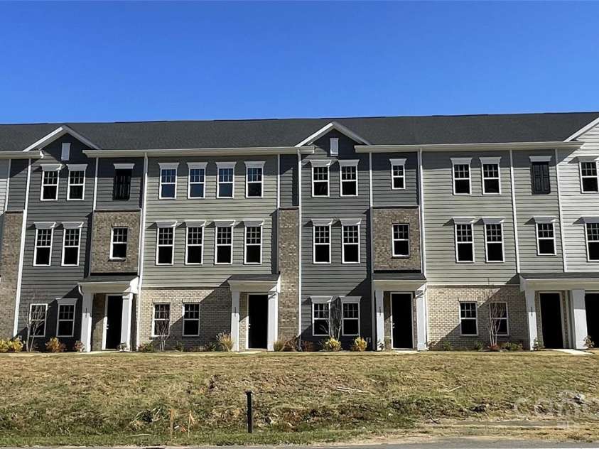 4227 New Hope Road, Cramerton, NC 28032.  MLS# CAR4110891, YatesRealty ID 4045. 