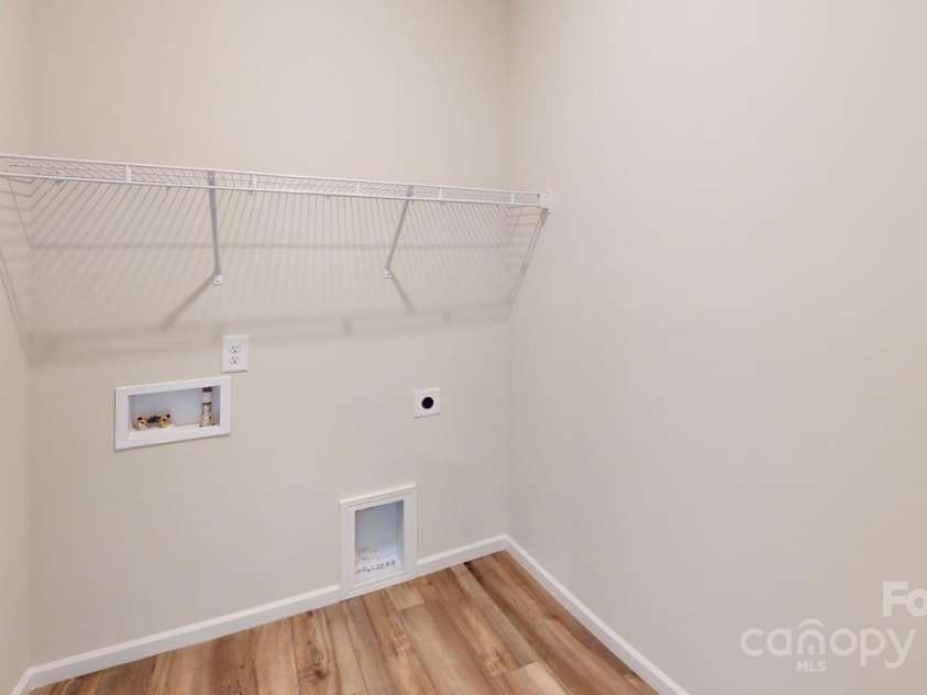 4227 New Hope Road, Cramerton, NC 28032.  MLS# CAR4110891, YatesRealty ID 4045. 