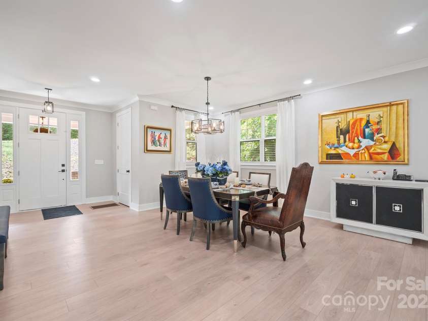 685 Knollcrest Drive, Concord, NC 28025.  MLS# CAR4256189, YatesRealty ID 4045. 