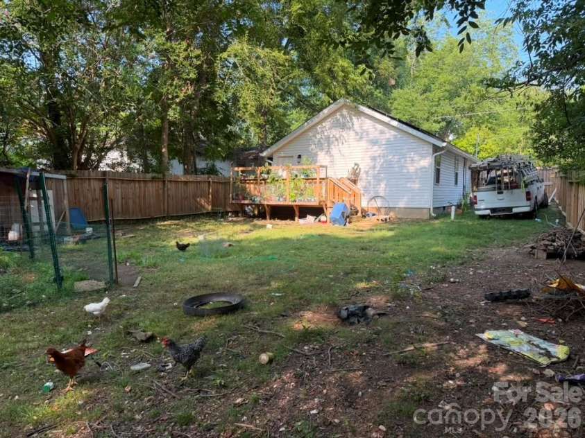 404 Palmetto Street, Lancaster, SC 29720.  MLS# CAR4409404, YatesRealty ID 40451. 
