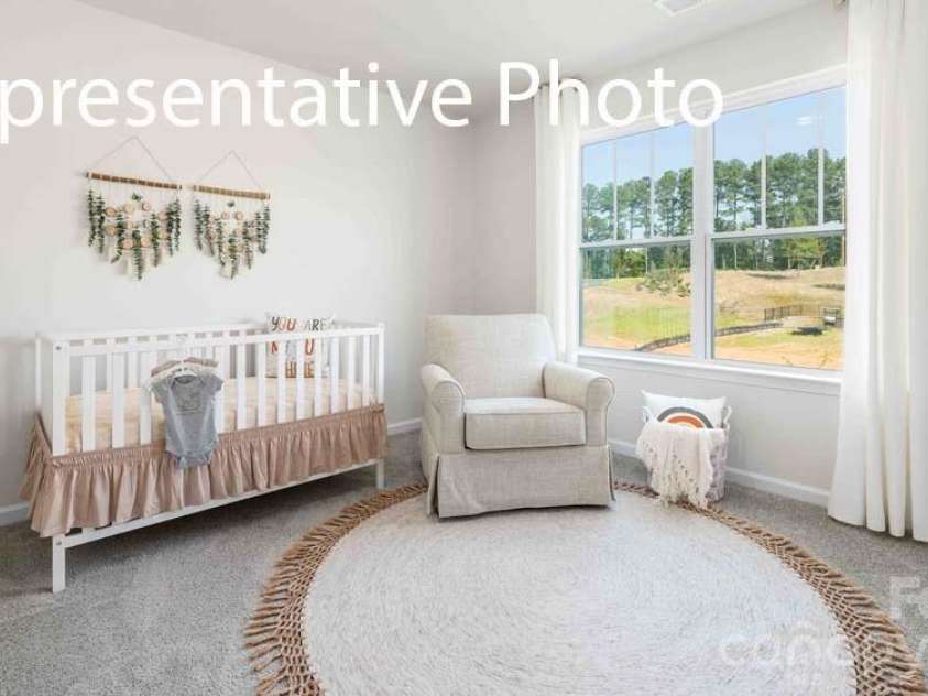 467 Dazzle Loop, Newton, NC 28658.  MLS# CAR4409608, YatesRealty ID 40454. 