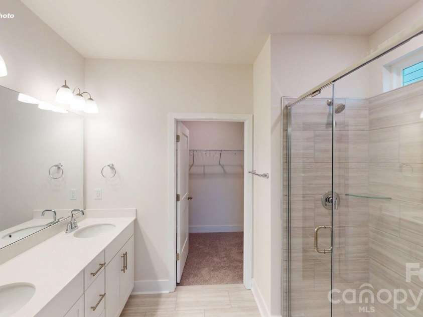 3256 Oberon Street, York, SC 29745.  MLS# CAR4409648, YatesRealty ID 40457. 