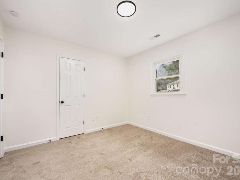 142 Winchester Drive, Ellenboro, NC 28040.  MLS# CAR4334243, YatesRealty ID 4046. 