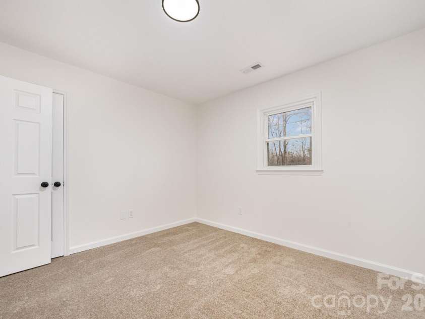 142 Winchester Drive, Ellenboro, NC 28040.  MLS# CAR4334243, YatesRealty ID 4046. 