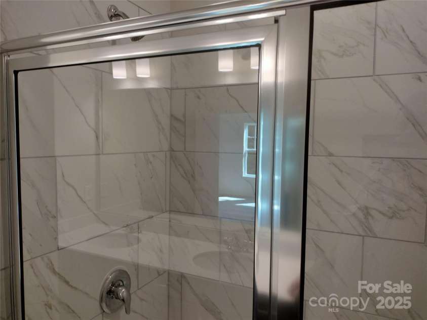 4229 New Hope Road, Cramerton, NC 28032.  MLS# CAR4110586, YatesRealty ID 4046. Primary Shower