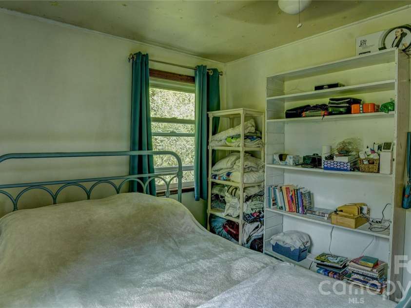1213 Roaring Fork Road, Mars Hill, NC 28754.  MLS# CAR4409716, YatesRealty ID 40463. 