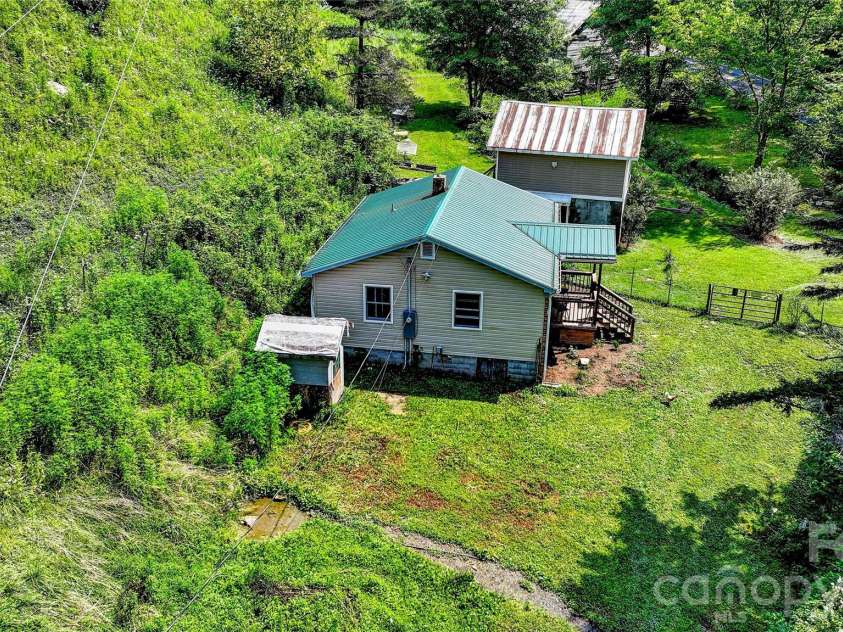 1213 Roaring Fork Road, Mars Hill, NC 28754.  MLS# CAR4409716, YatesRealty ID 40463. 