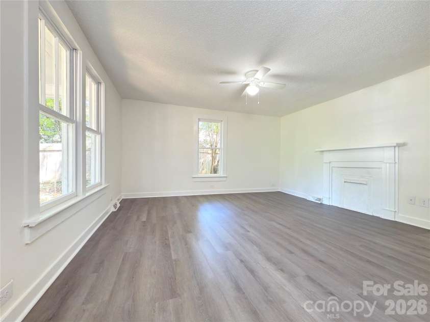 650 Harris Street, Concord, NC 28025.  MLS# CAR4409656, YatesRealty ID 40464. 