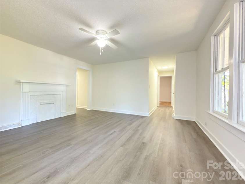 650 Harris Street, Concord, NC 28025.  MLS# CAR4409656, YatesRealty ID 40464. 
