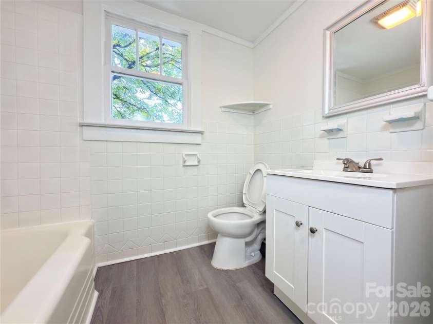 650 Harris Street, Concord, NC 28025.  MLS# CAR4409656, YatesRealty ID 40464. 
