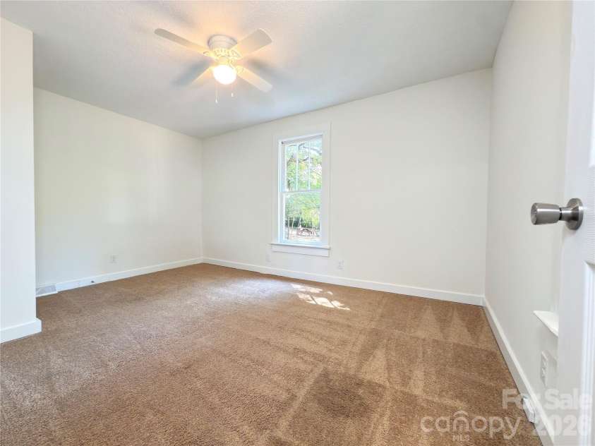 650 Harris Street, Concord, NC 28025.  MLS# CAR4409656, YatesRealty ID 40464. 