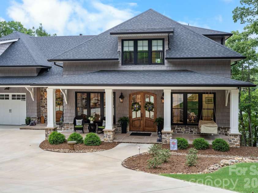 1818 Rocky Cove Lane, Denton, NC 27239.  MLS# CAR4409750, YatesRealty ID 40465. 