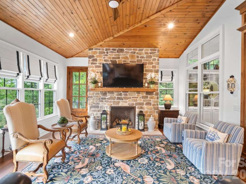 1818 Rocky Cove Lane, Denton, NC 27239.  MLS# CAR4409750, YatesRealty ID 40465. 