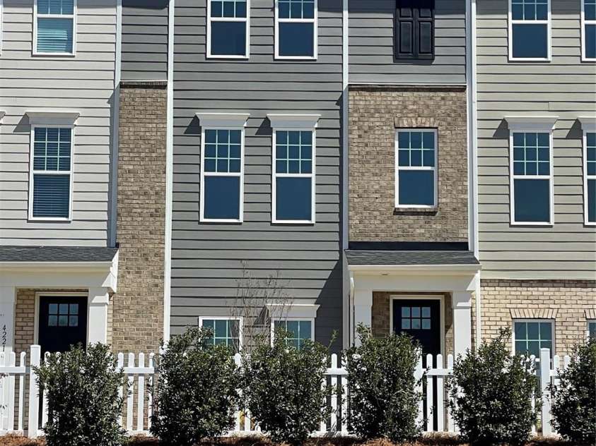 4223 New Hope Road, Cramerton, NC 28032.  MLS# CAR4110584, YatesRealty ID 4047. 