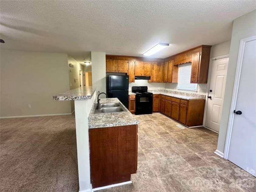 7 Rosewood Lane, York, SC 29745.  MLS# CAR4359579, YatesRealty ID 40470. 