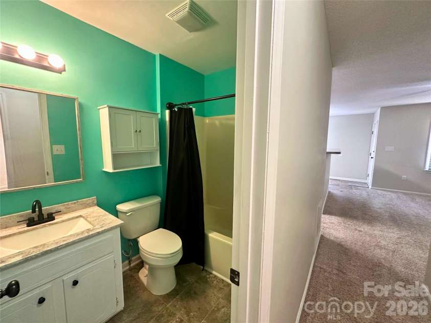 7 Rosewood Lane, York, SC 29745.  MLS# CAR4359579, YatesRealty ID 40470. 