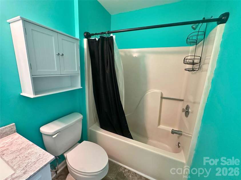 7 Rosewood Lane, York, SC 29745.  MLS# CAR4359579, YatesRealty ID 40470. 