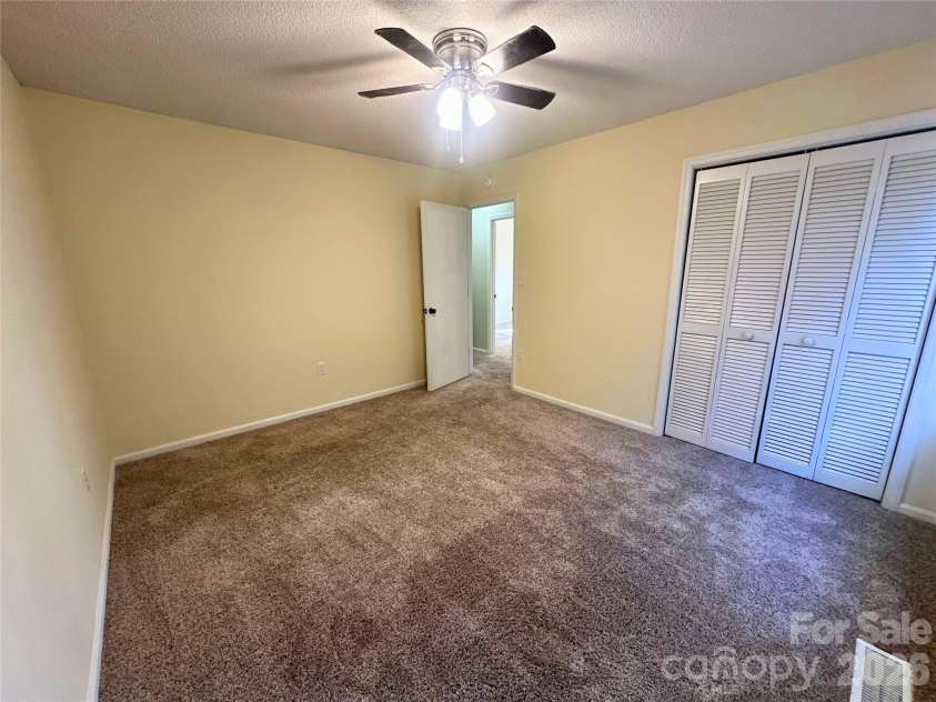 7 Rosewood Lane, York, SC 29745.  MLS# CAR4359579, YatesRealty ID 40470. 