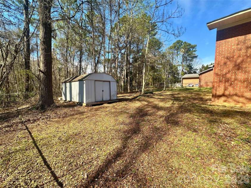 7 Rosewood Lane, York, SC 29745.  MLS# CAR4359579, YatesRealty ID 40470. 