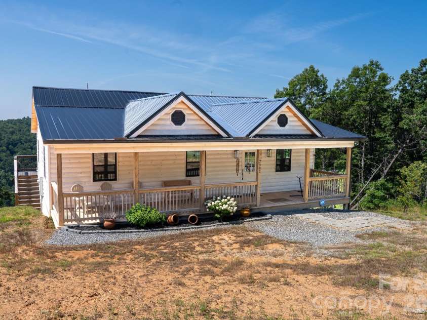 7087 Birch Lane, Morganton, NC 28655.  MLS# CAR4404923, YatesRealty ID 40471. 