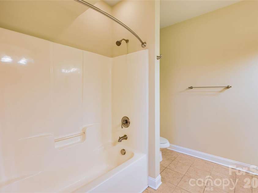 120 Steinbeck Way, Mooresville, NC 28117.  MLS# CAR4354203, YatesRealty ID 40473. 