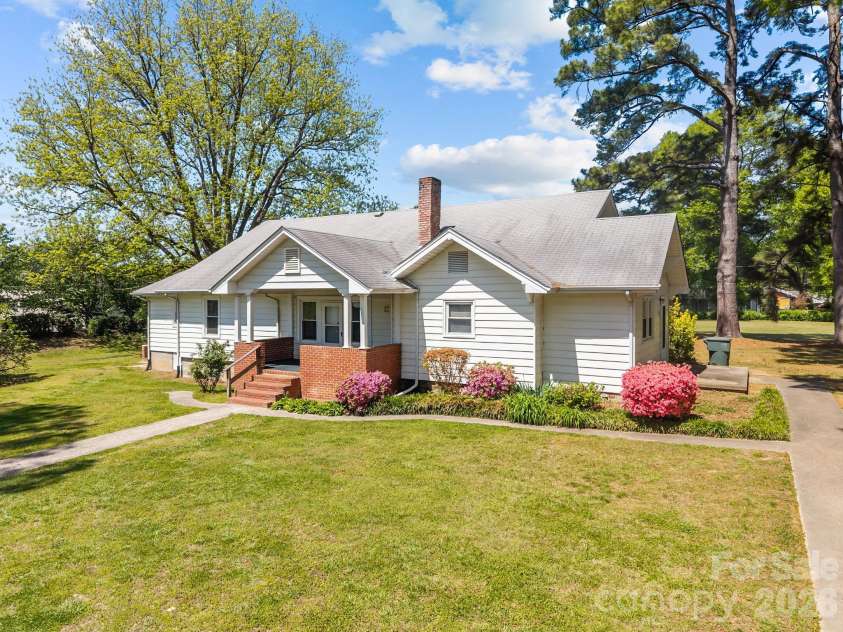 1311 Jenkins Road, Gaston, NC 28052.  MLS# CAR4365183, YatesRealty ID 40477. 