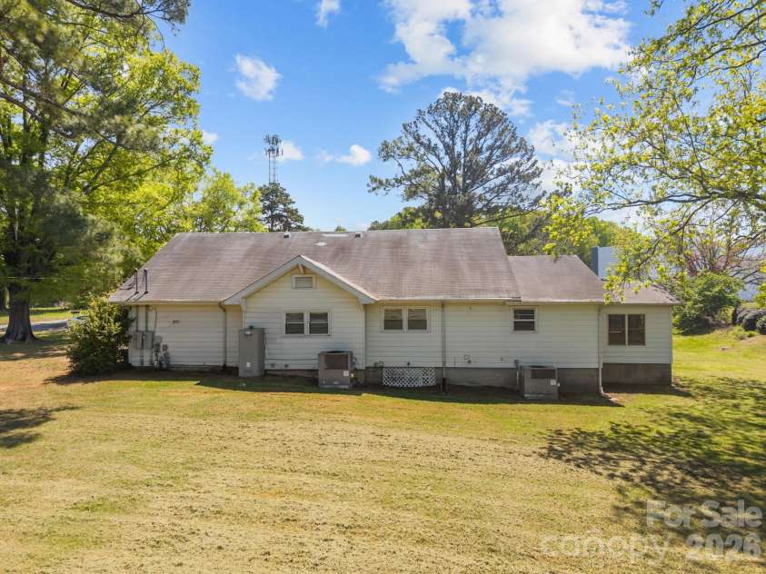 1311 Jenkins Road, Gaston, NC 28052.  MLS# CAR4365183, YatesRealty ID 40477. 