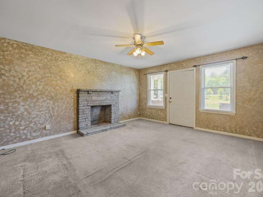 1311 Jenkins Road, Gaston, NC 28052.  MLS# CAR4365183, YatesRealty ID 40477. 