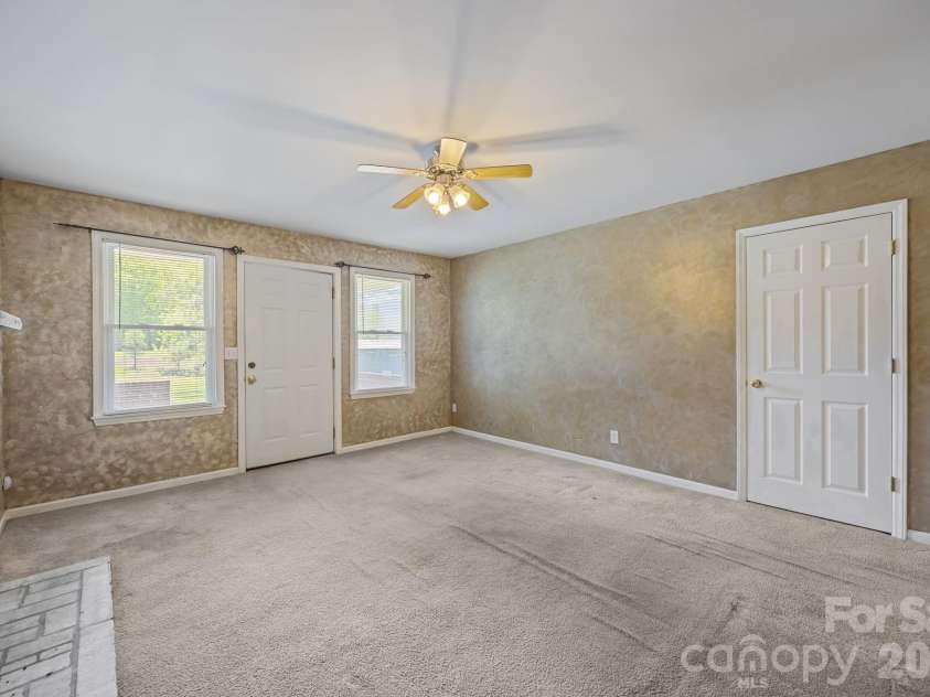 1311 Jenkins Road, Gaston, NC 28052.  MLS# CAR4365183, YatesRealty ID 40477. 