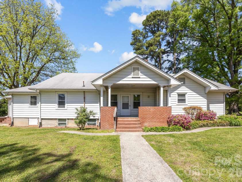 1311 Jenkins Road, Gaston, NC 28052.  MLS# CAR4365183, YatesRealty ID 40477. 