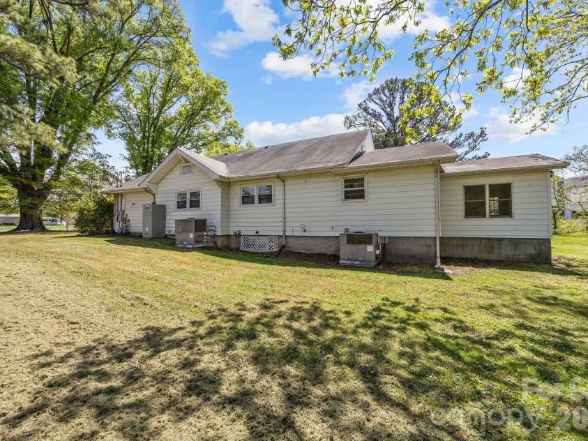 1311 Jenkins Road, Gaston, NC 28052.  MLS# CAR4365183, YatesRealty ID 40477. 