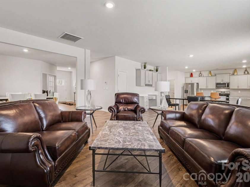 7991 Stonehouse Drive, Gastonia, NC 28056.  MLS# CAR4346973, YatesRealty ID 4048. 