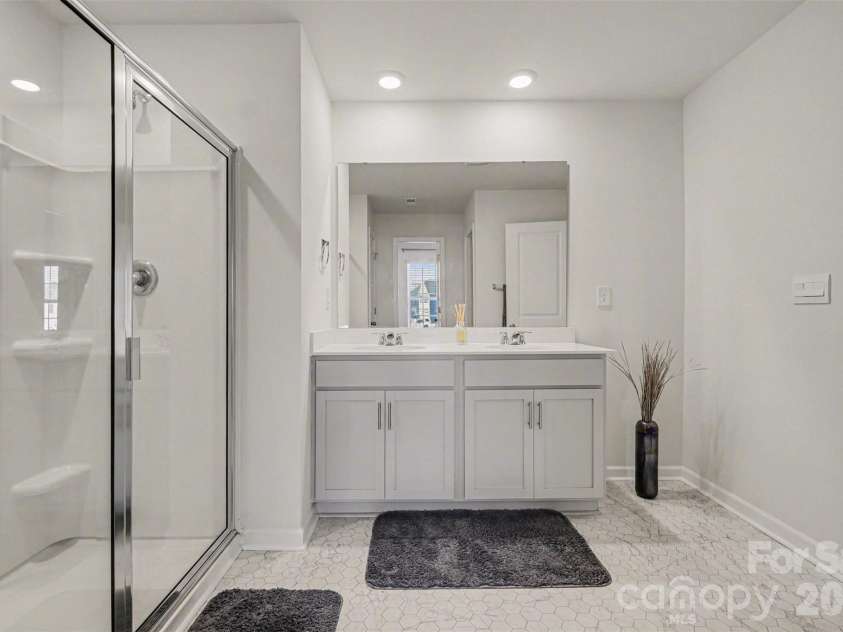 7991 Stonehouse Drive, Gastonia, NC 28056.  MLS# CAR4346973, YatesRealty ID 4048. 