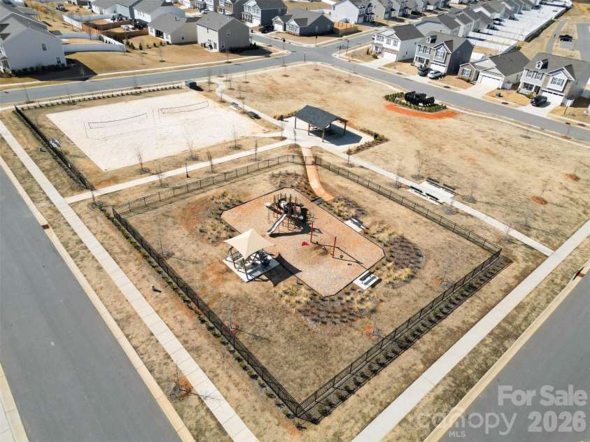 7991 Stonehouse Drive, Gastonia, NC 28056.  MLS# CAR4346973, YatesRealty ID 4048. 