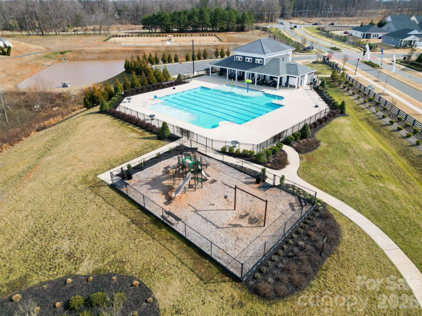7991 Stonehouse Drive, Gastonia, NC 28056.  MLS# CAR4346973, YatesRealty ID 4048. 